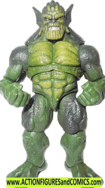 2013 Marvel Miniature Alliance Hulk Green Action Figure 3 New and