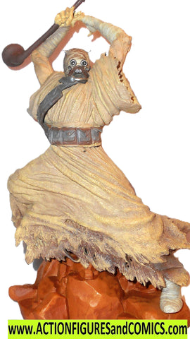 star wars action figures TUSKEN RAIDER 7 inch UNLEASHED statue