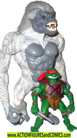 teenage mutant ninja turtles RAPHAEL vs YETI 2005